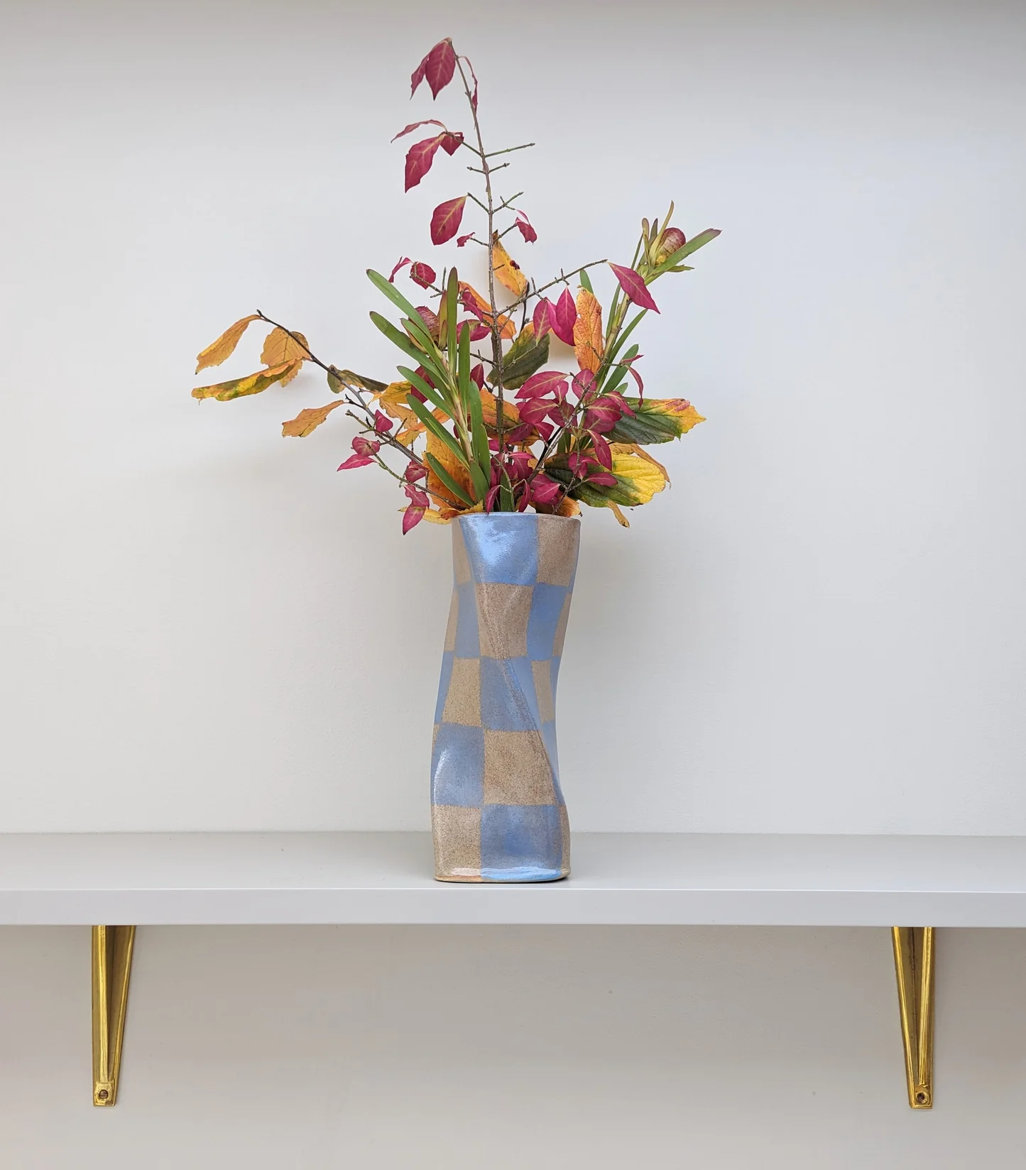 ROSIE GORE - Baby Blue Check Twist vase