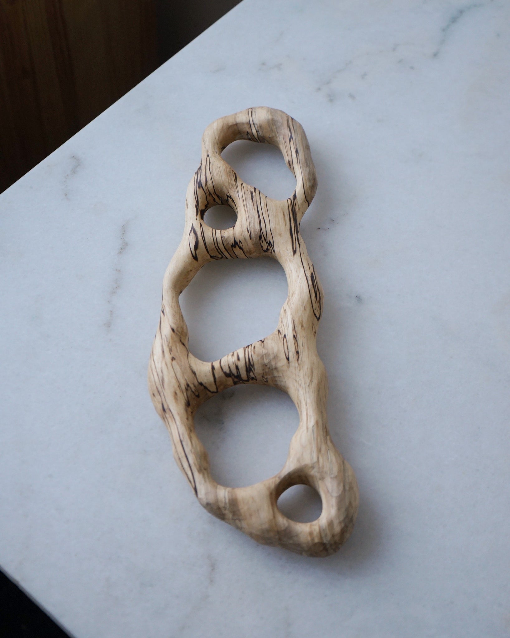 GRAIN & KNOT - Looped cut out sculpture